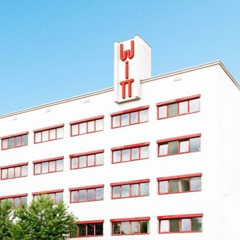 Zentrale Altbau Zentrale Altbau