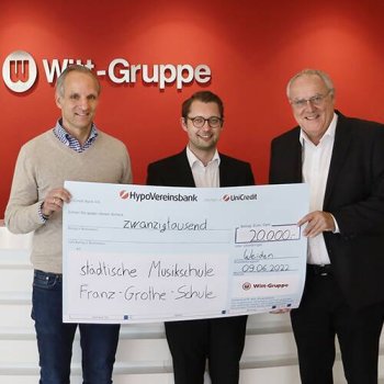 Scheckübergabe Franz-Grothe-Schule 2022 Scheckübergabe Franz-Grothe-Schule 2022